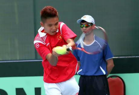 Linh Giang vào vòng 2 giải quần vợt ITF 2014