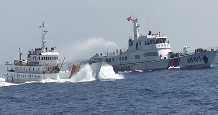 China asked not to take rig back for peace in East Sea