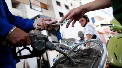 Diesel, kerosene prices drop by VND140-190 per litre