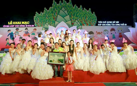 Dong Nai Children join in Pink Lotus Festival