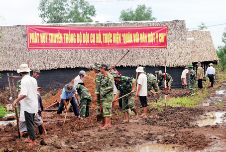 Lữ đoàn 25 chung sức xây dựng nông thôn mới