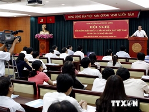 Journalists helped to sharpen pens for corruption fight