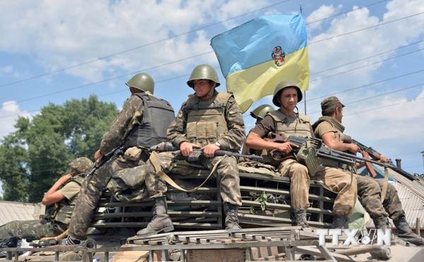 Ukraine đưa xe tăng hạng nặng vào thủ đô Kiev