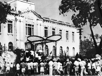 Bài học không cũ