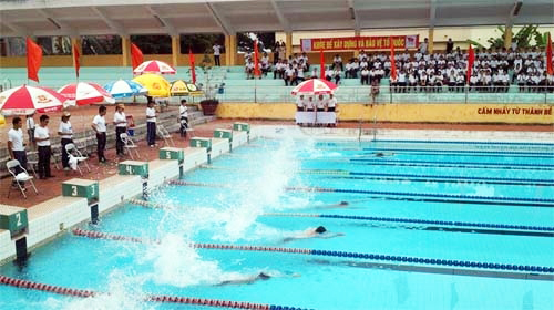 Dong Nai triumphs at National Swimming Contest for Families