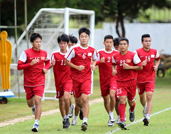 U.19 luyện tập để chuẩn bị cho giải U.19 Đông Nam Á 2014.