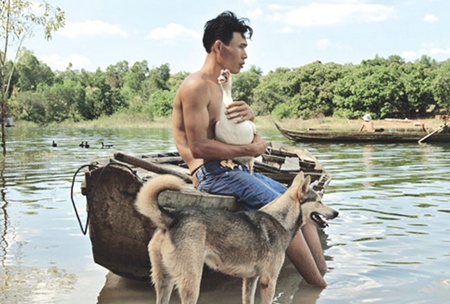 Exhibition puts Tri An Lake in the spotlight