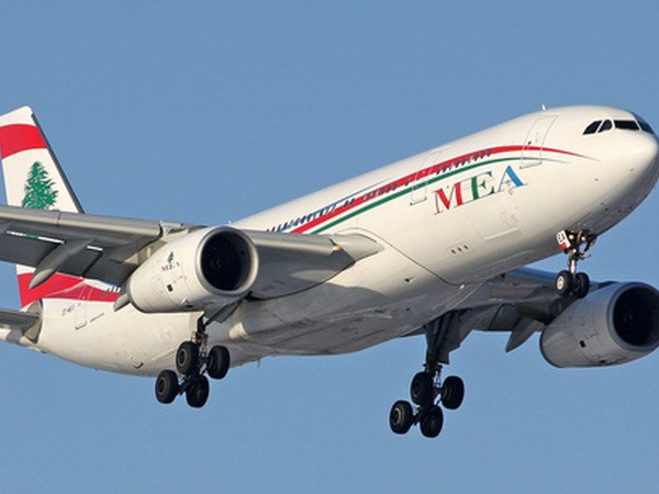 Máy bay Liban hạ cánh khẩn cấp ở Italy vì một túi hành lý vô chủ