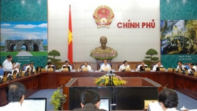 Prime Minister urges removal of bottlenecks to growth