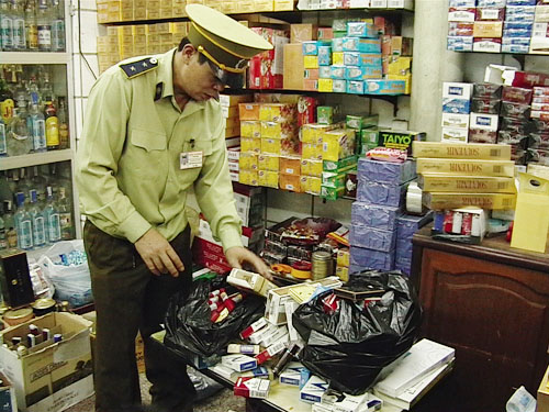 Consumption tax hike should be realistic:NA