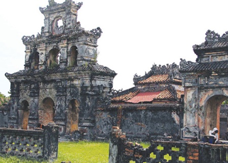 An Lang unveils righteous legacy