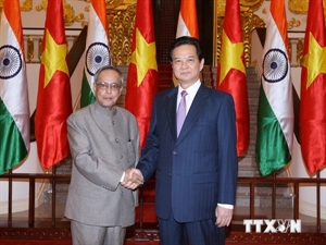 Prime Minister Nguyen Tan Dung and Indian President Pranab Mukherjee.