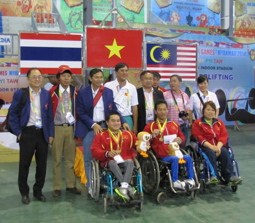 Ðoàn thể thao người khuyết tật Việt Nam thi đấu ấn tượng tại Asian Para Games II.