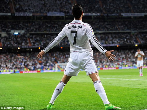 Ronaldo tiếp tục thể hiện phong độ "khủng khiếp." (Nguồn: Getty Images)