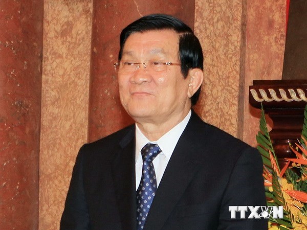 Chủ tịch nước Trương Tấn Sang tới Trung Quốc dự Hội nghị APEC