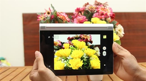 The camera screen of Yoga Tablet 2. 