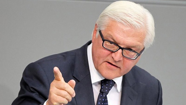 Ngoại trưởng Đức Frank-Walter Steinmeier cho biết việc thảo luận trao quy chế thành viên NATO cho Ukraine hiện không nằm trong chương trình nghị sự của liên minh quân sự này