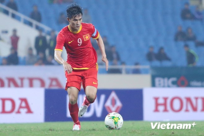 Lê Công Vinh (9) đã chơi rất hay bất chấp mọi chỉ trích tại chiến dịch vòng bảng AFF Cup. (Ảnh: Vietnam+)