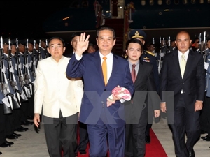 Prime Minister Nguyen Tan Dung arrived in Bangkok late December 19
