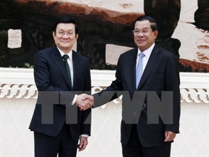 President Truong Tan Sang with Cambodian Prime Minister Hun Sen