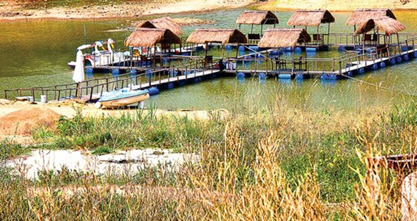 Touring to Ho Kenh Ha