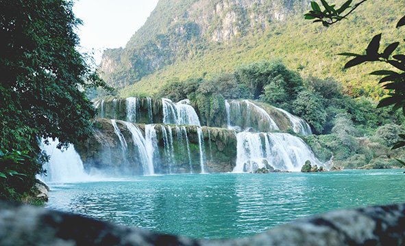 A view of the splendid Ban Gioc Waterfall