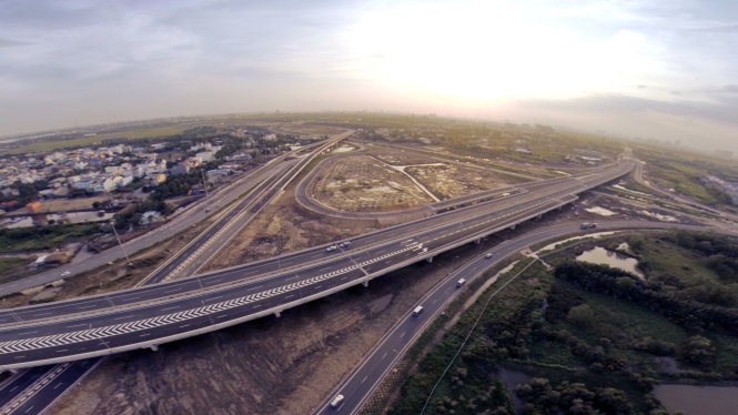 An overall view of the Ho Chi Minh City- Long Thanh- Dau Giay Expressway.