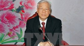 Vietnamese, Chinese party leaders conduct phone talks