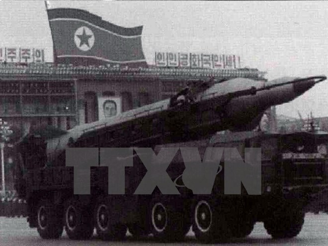 Tên lửa đạn đạo tầm trung Rodong có khả năng mang đầu đạn hạt nhân của Triều Tiên. (Nguồn: Yonhap/ TTXVN)