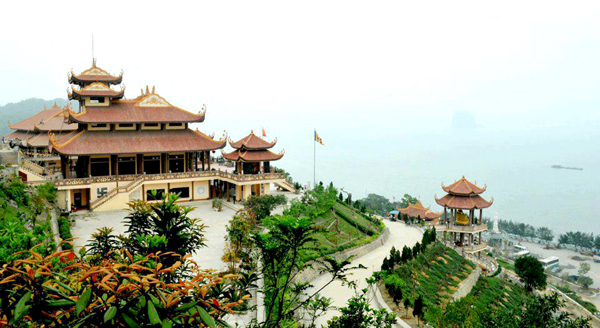 Top 10 most beautiful monasteries in Vietnam