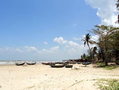 Peaceful Ho Tram beach under sunlight