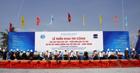 Work begins on major expressway segment
