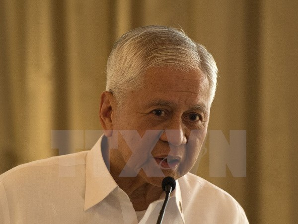 Ngoại trưởng Philippines Albert del Rosario. (Nguồn: AFP/TTXVN)