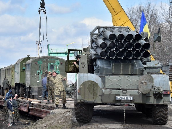 Mỹ: Nga tăng cường sức mạnh quân sự, áp sát biên giới Ukraine