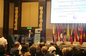 A Vietnamese delegation led by Ambassador to Malaysia Pham Cao Phong attended the second ASEAN-EU high-level dialogue on maritime security cooperation, which took place in Kuala Lumpur on May 4-6.
