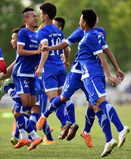 Warm up: The Viet Nam U23 team seen in a training session. They will meet U23 South Korea in a friendly match today.