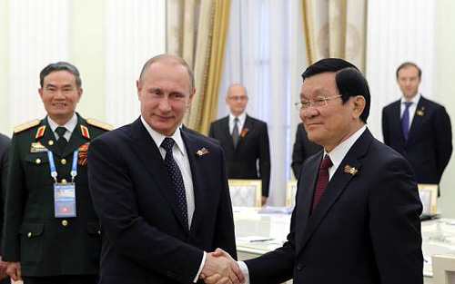 Chủ tịch nước Trương Tấn Sang hội đàm với Tổng thống Nga V. Putin