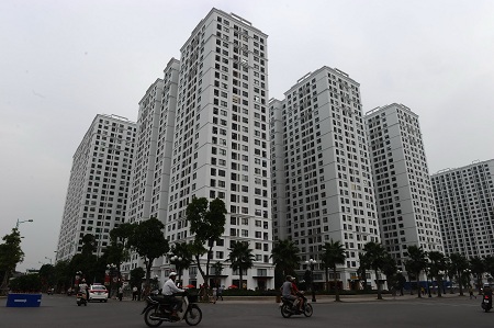 Foreigners allowed to own homes for 100 years
