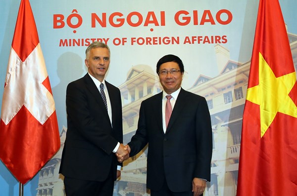 Switzerland seeks stronger cooperation with Vietnam