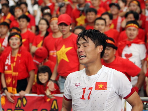 Mạc Hồng Quân để lỡ nhiều cơ hội ghi bàn. Ảnh: Quốc Khánh