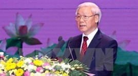 Party chief pins high hope on Vietnamese journalists