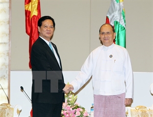 Prime Minister Nguyen Tan Dung and Myanmar President Thein Sein