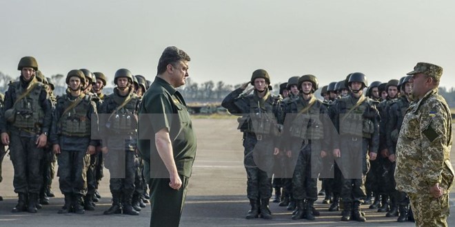 Tổng thống Ukraine Petro Poroshenko khẳng định ông đã loại trừ khả năng liên bang hóa đất nước. (Ảnh: AFP/TTXVN)