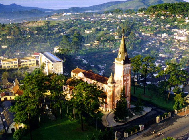 Six most beautiful cities in Vietnam