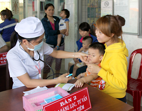 Nghiêm túc tuân thủ điều kiện bảo đảm an toàn tiêm chủng