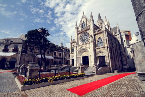 On the top of Ba Na Hills