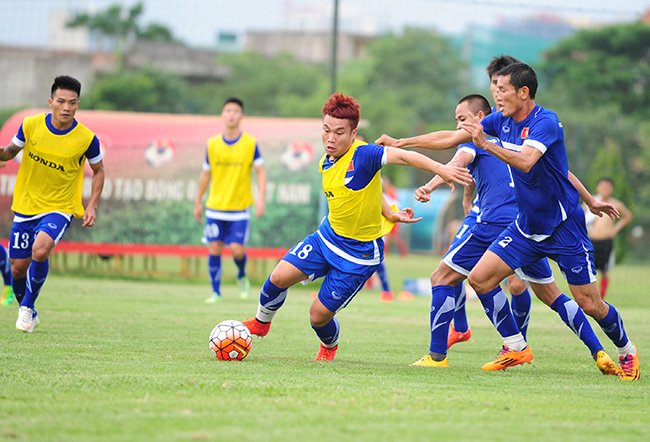 ĐTVN quyết ghi bàn vào lưới Man City