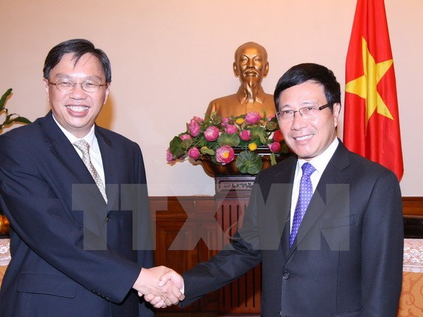 Vietnam, Singapore convene ninth political consultation