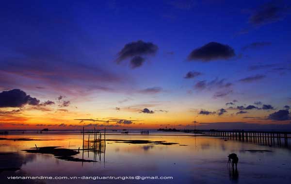  Ham Ninh is the best place to see the sun rise in Phu Quoc.  