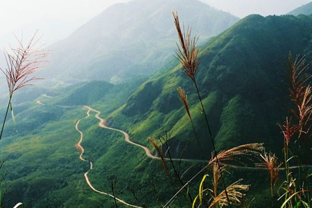 Hoang Lien Son moutain pass